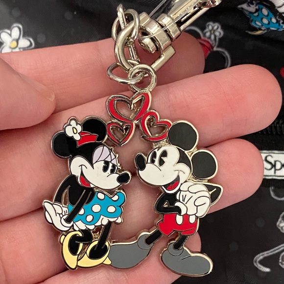 NWOT Mickey & Minnie LeSportsac Hobo Bag - Picture 10 of 14